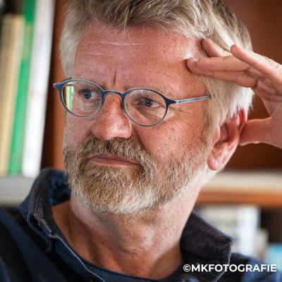 Gecancelde universiteitsdocent Tjeerd Andringa begint School of Understanding