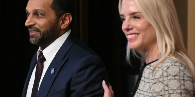 Nieuw hoofd FBI pakt gangsters binnen de FBI aan