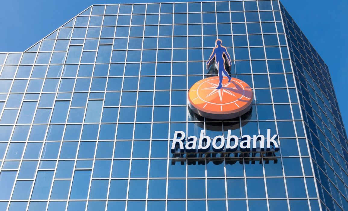 Banken behandelen onschuldige klanten als criminelen