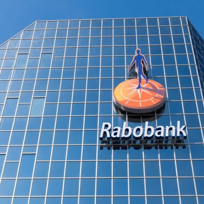 Banken behandelen onschuldige klanten als criminelen