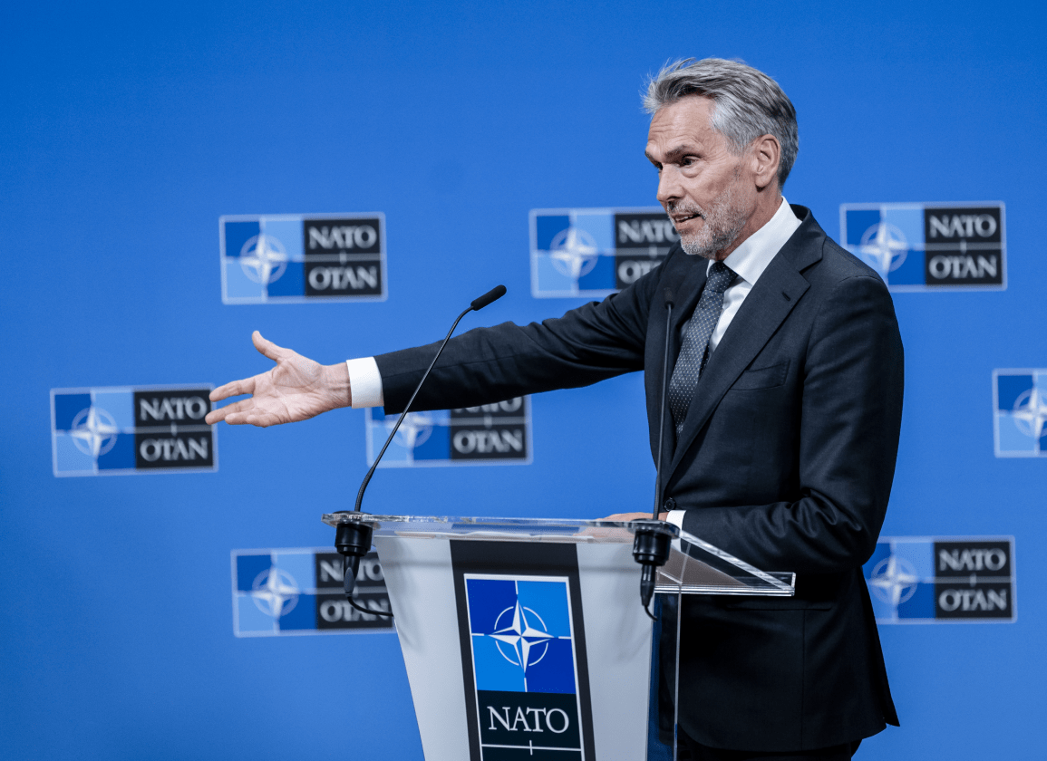 kabinet-erkent-navo-is-de-baas