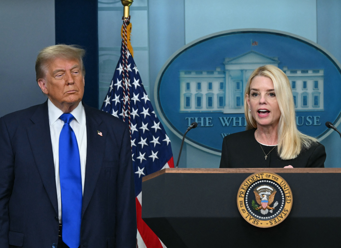 epstein-dossier-gaat-over-de-toekomst-van-amerika