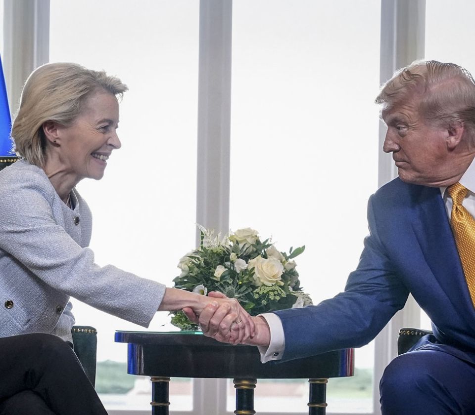 Europese Unie steeds meer vazalstaat van VS en Navo