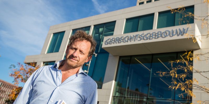 Koude douche dreigt voor ‘ivermectine-arts’ Jan Vingerhoets en achterban