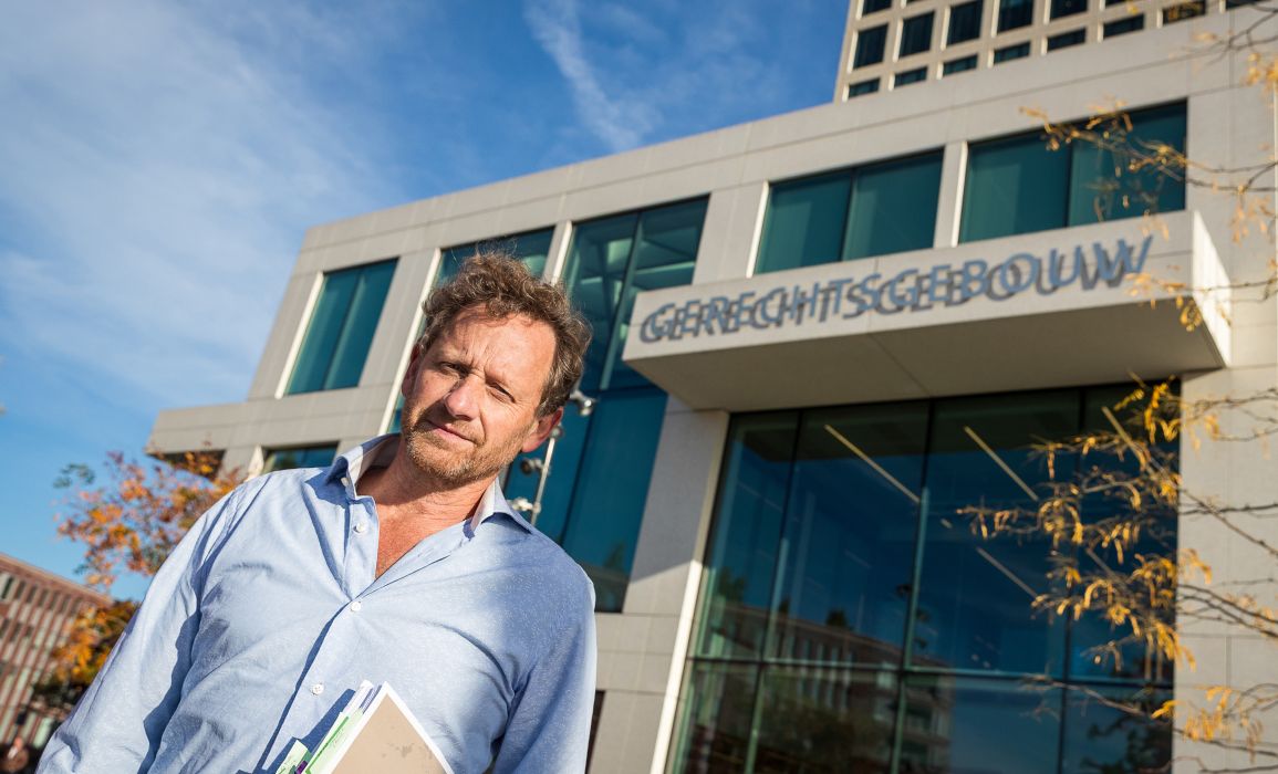 Koude douche dreigt voor ‘ivermectine-arts’ Jan Vingerhoets en achterban
