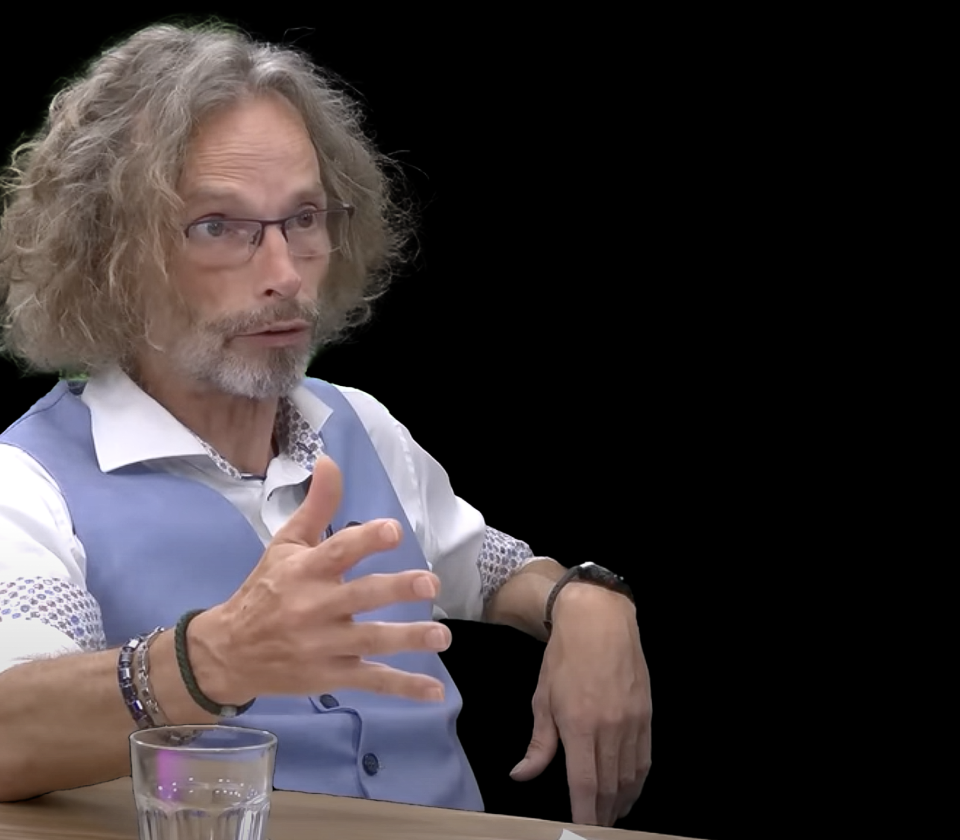“Overheidsinstanties hadden geen idee over veiligheid covidprikken”