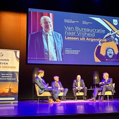 Klassiek-liberaal rechts vormt nieuw front