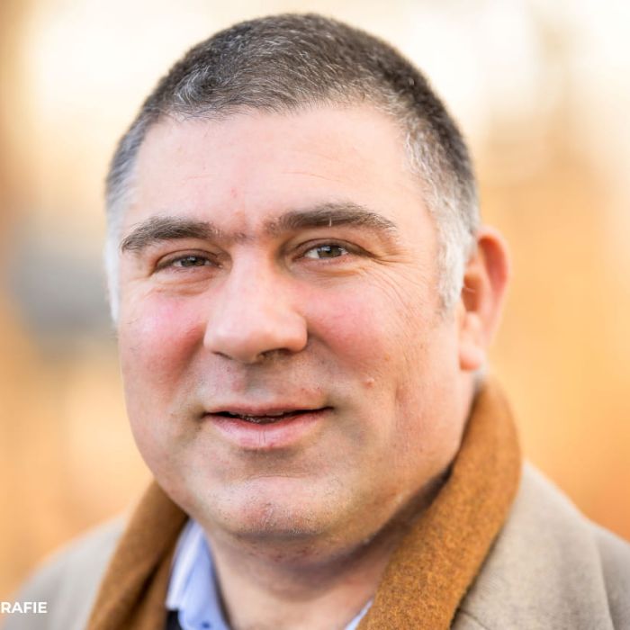 “Ik word niet door de Russen betaald”