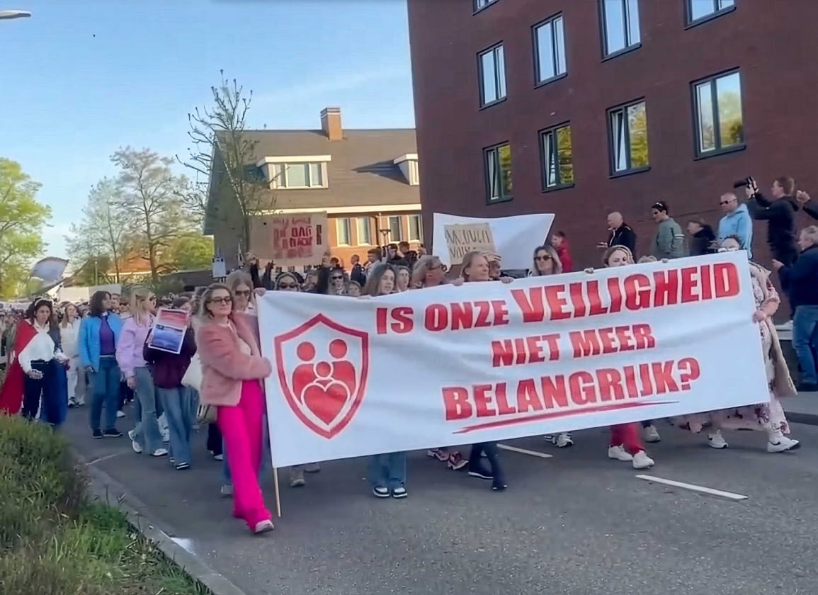 de-sfeer-is-hier-in-principe-juist-heel-vredig-tijdens-demonstraties