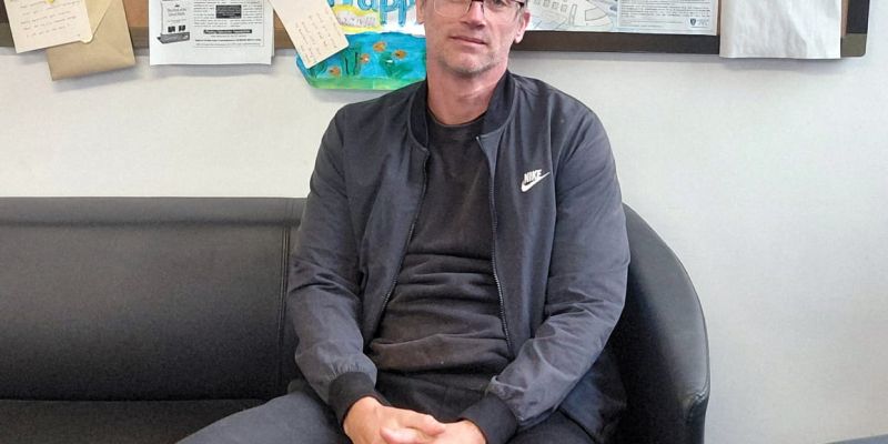 “Journalisten zijn ongeveer zo vrij als soldaten”