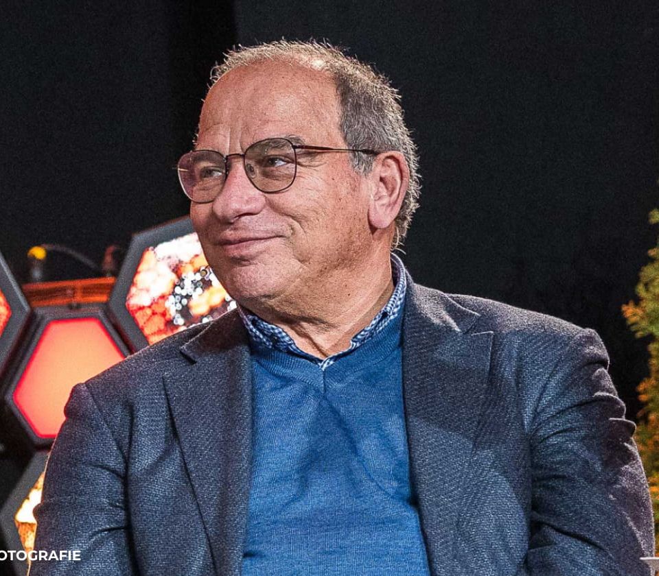 Maurice de Hond dient klacht in bij Raad voor de Journalistiek tegen Maarten Keulemans 
