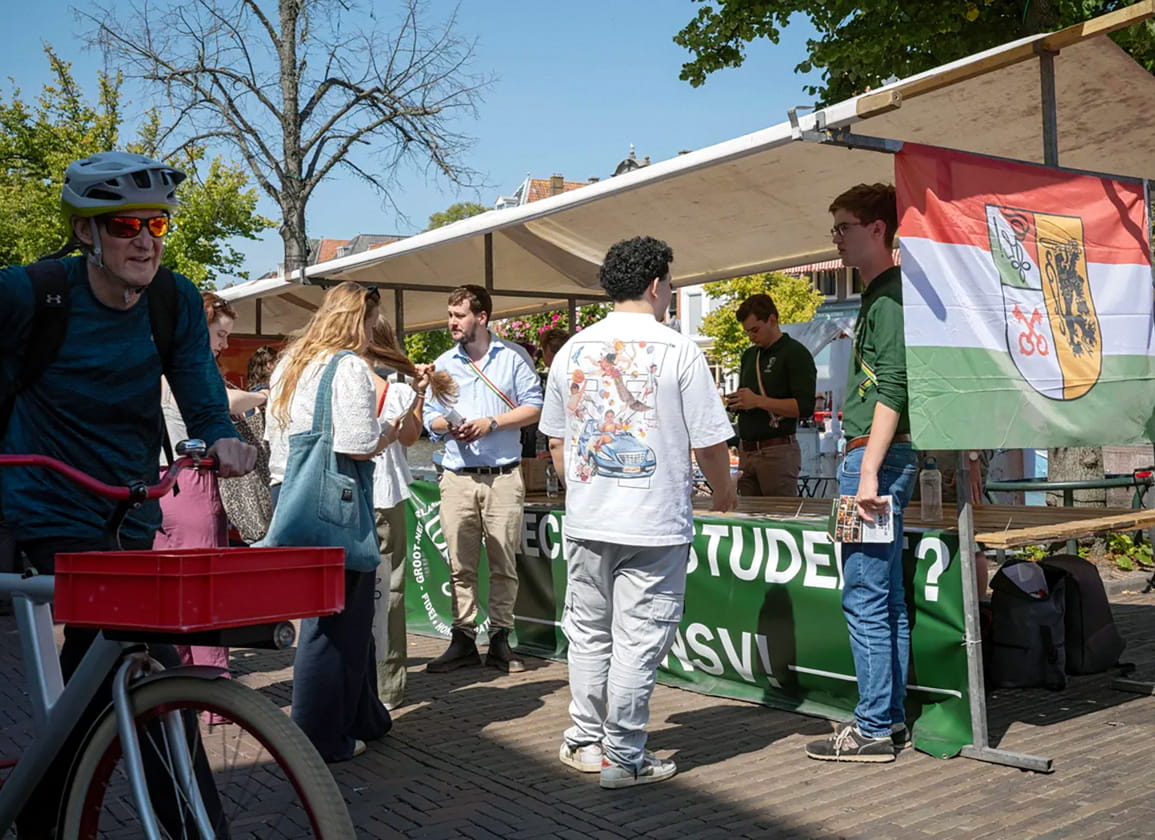 Studentenvereniging in Leiden onder vuur vanwege rechtse signatuur