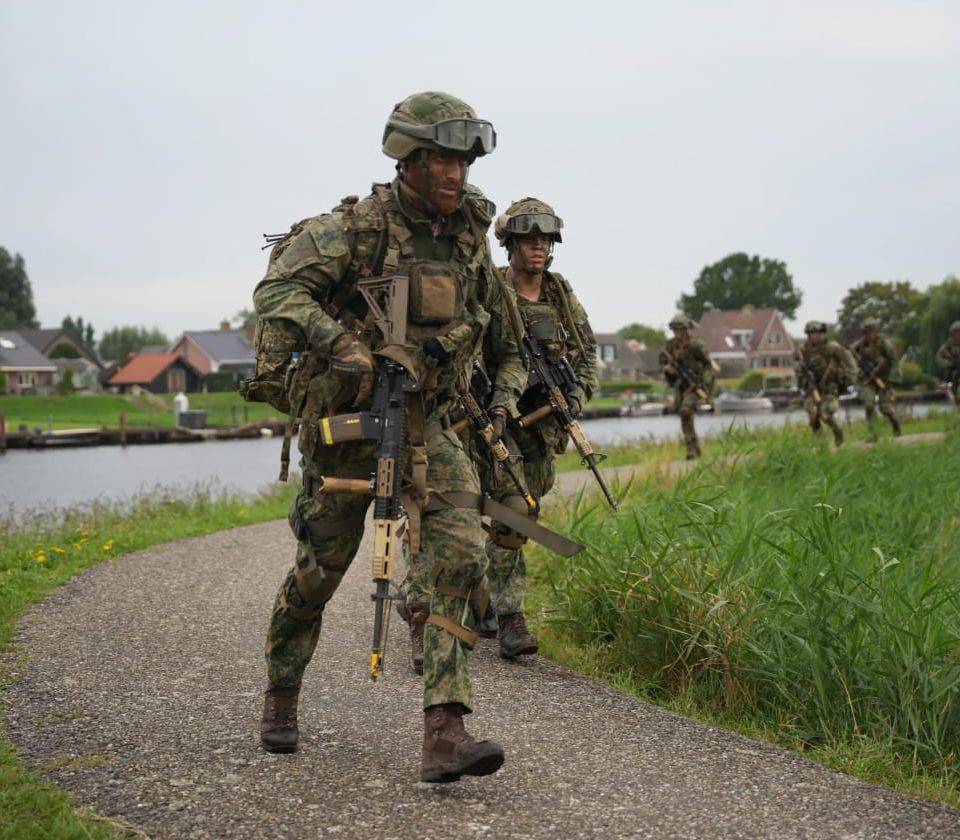 1002 defensiewet